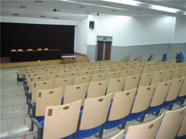 青岛大学国际学术交流中心大酒店会议室、会议