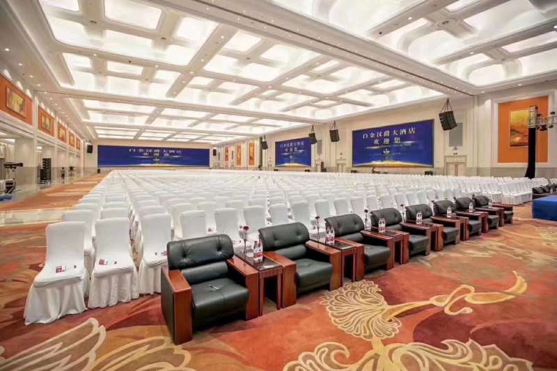 南京白金汉爵大酒店
