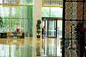 上海绿瘦酒店会议场地-大堂入口