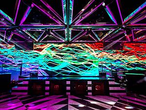 MIX CLUB会议场地-一层16米x4米LED墙