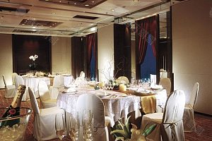 Function-Room---Banquet-Set-Up