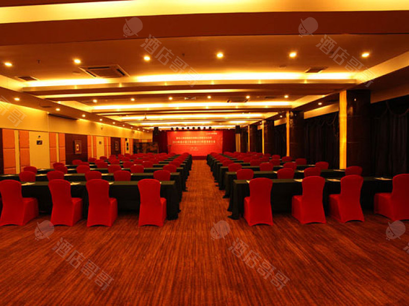 武汉湖滨花园酒店