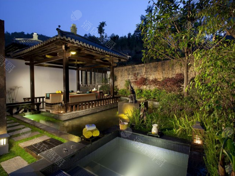 腾冲悦椿温泉村