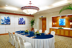 会议室 － 董事会式