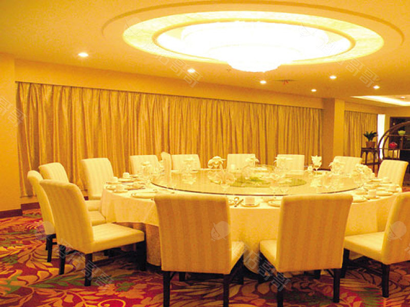 长沙通程麓山大酒店(原长沙麓山宾馆)