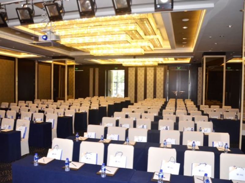 重庆江北希尔顿逸林酒店,预定会议室、会议场