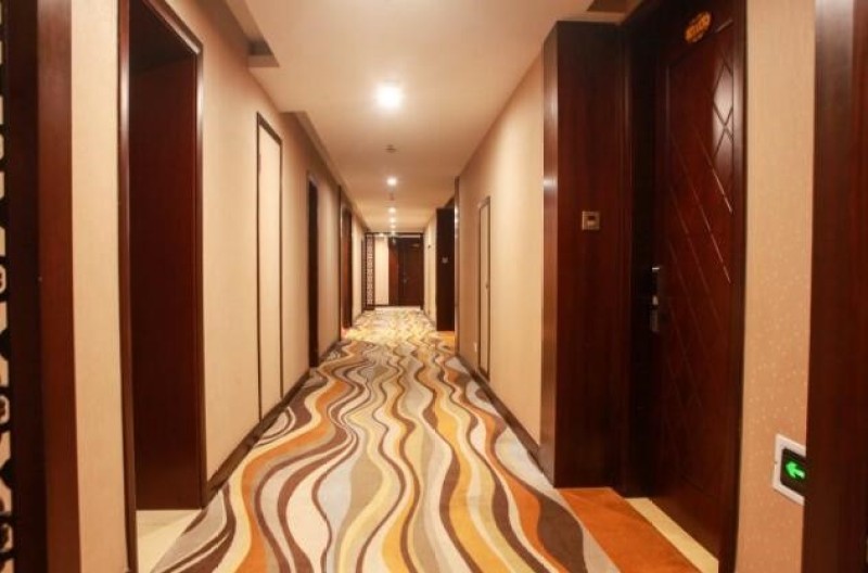 杭州 四星/高档会场  桐庐港汇国际大酒店会场 最大会议厅面积 100人