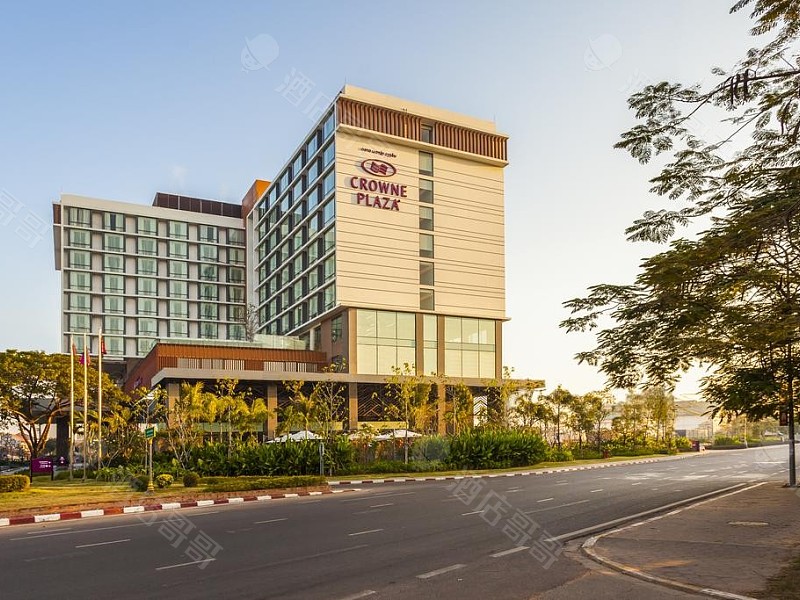 万象皇冠假日酒店 crowne plaza vientiane