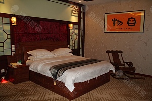 中式套房 卧室
