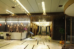 卡斯迪漫享酒店(长沙理工大学生态动物园店)会议场地-酒店前台接待区域