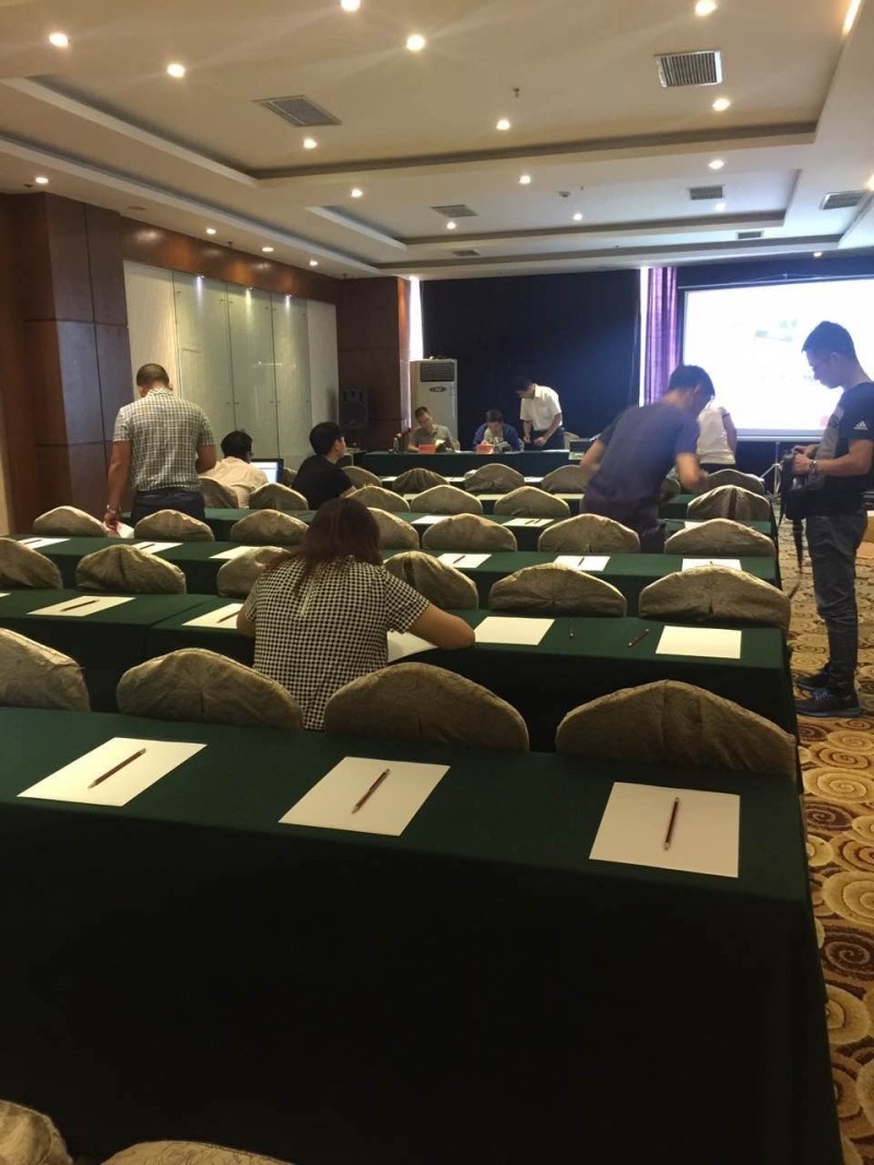 昆明颐华国际商务酒店,预定会议室,会议场地,团房【场地照片】-酒店