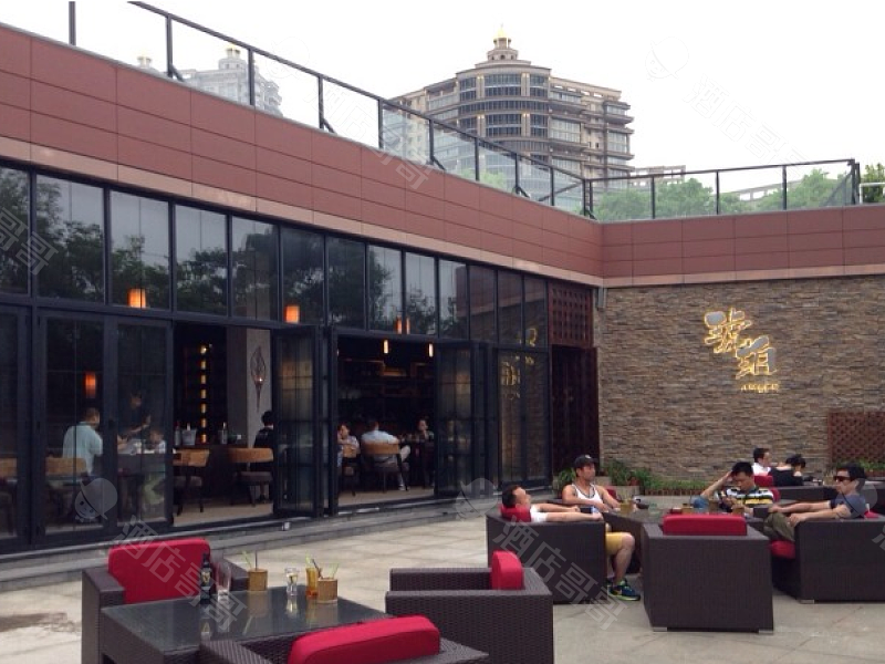 上海琥珀餐厅（龙腾大道店）会议场地