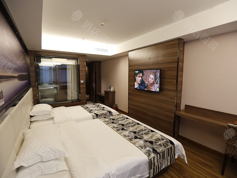 速8酒店(福州新西客站大学城店)