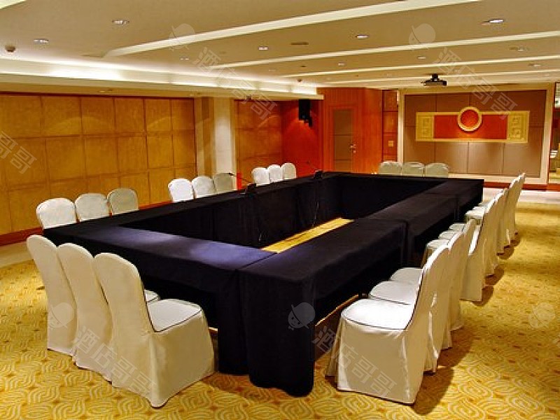 酒店哥哥,免费帮订会场,省钱省力