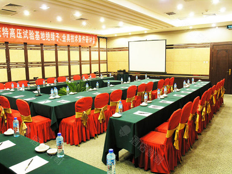 武汉湖滨花园酒店