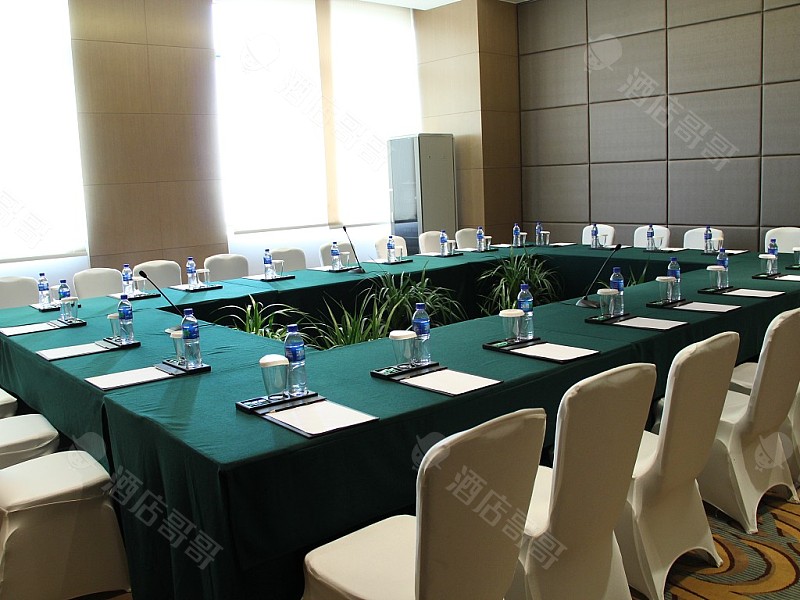 宜昌 五星/豪华会场  宜昌富力皇冠假日酒店会场 全部( 37) 会议室