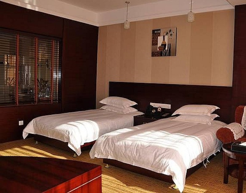 吉林松原石油大厦