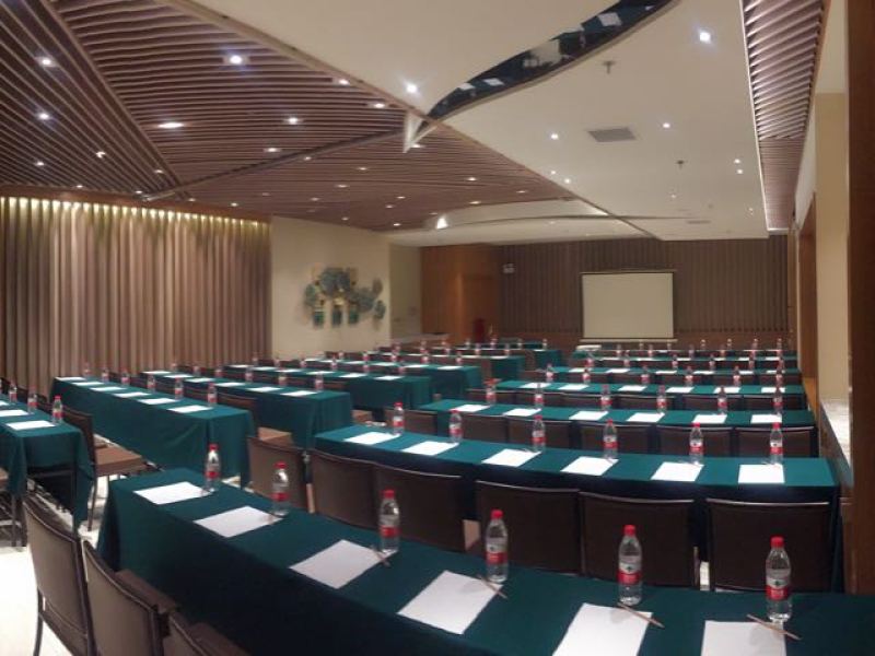 石家庄华庭时尚商务酒店,预定会议室、会议场