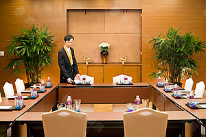 会议厅-回型桌布置