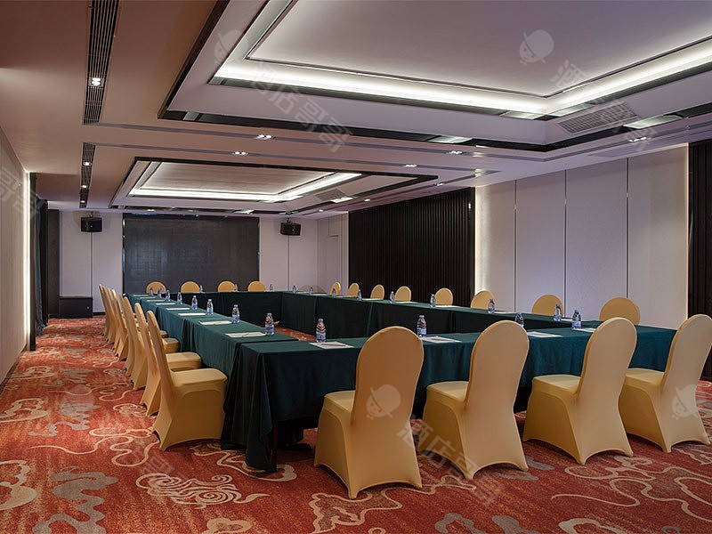 维也纳国际酒店(桂林叠彩万达高铁站店),预定会议室,会议场地,团房