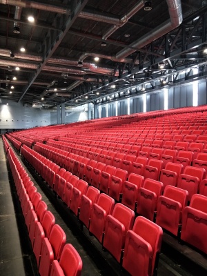 eh(虹馆) 9779m 8000人 8000 - - - - -      