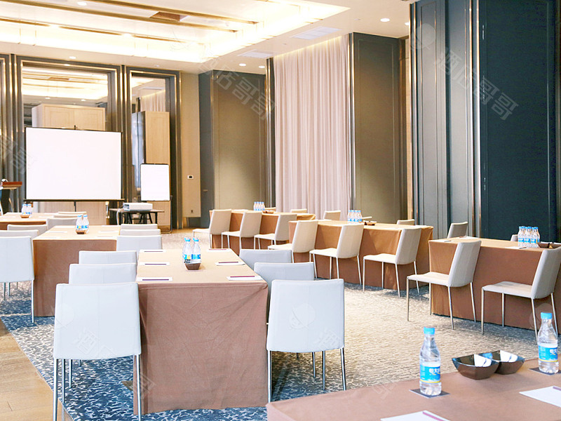 贵阳新世界酒店,预定会议室,会议场地,团房【场地照片】-酒店哥哥