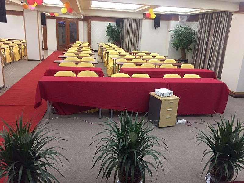 昆明五尺道商务培训中心,预定会议室,会议场地,团房【场地照片】-酒店