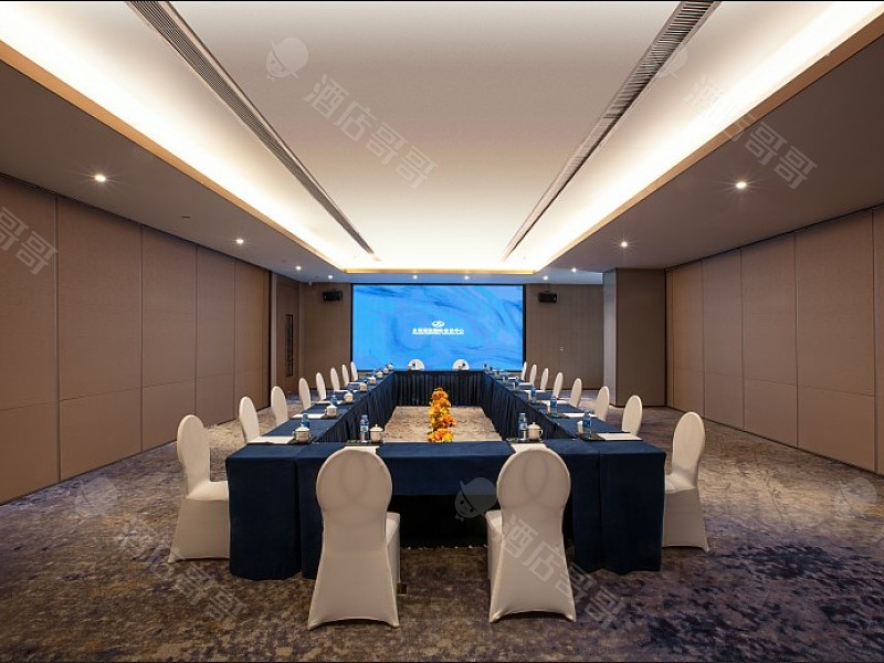 永恒朗悦酒店(南宁欧洲风情小镇店)