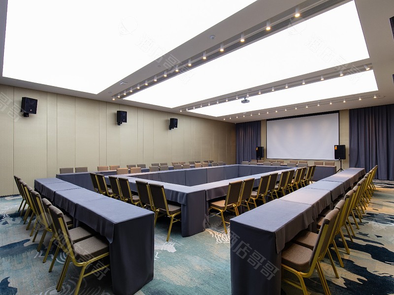 上海陆家嘴万信酒店,预定会议室,会议场地,团房【场地照片】-酒店哥哥