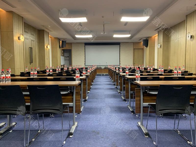 镇江华美达酒店,预定会议室,会议场地,团房【场地照片】-酒店哥哥