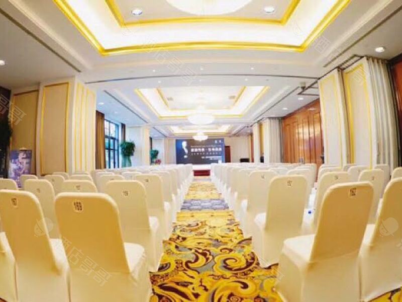 昆明翠湖宾馆,预定会议室,会议场地,团房【场地照片】-酒店哥哥