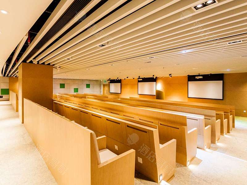 演讲厅
